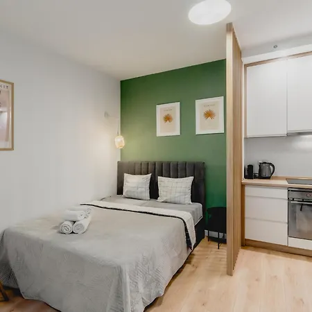 Апартаменты Urban Chic - Great Location-cozy With Balcony - Towarowa *